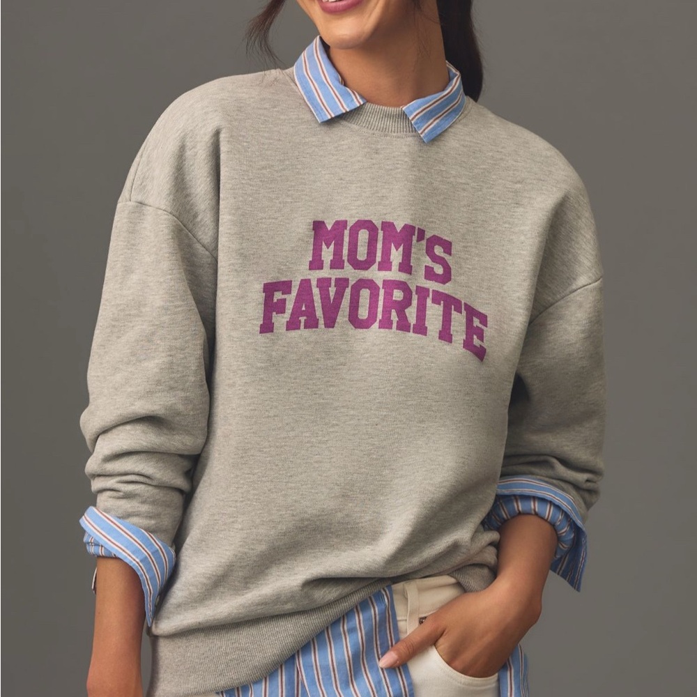 Favorite Daughter Mom’s Favorite Light Gray Women's Sweatshirt
